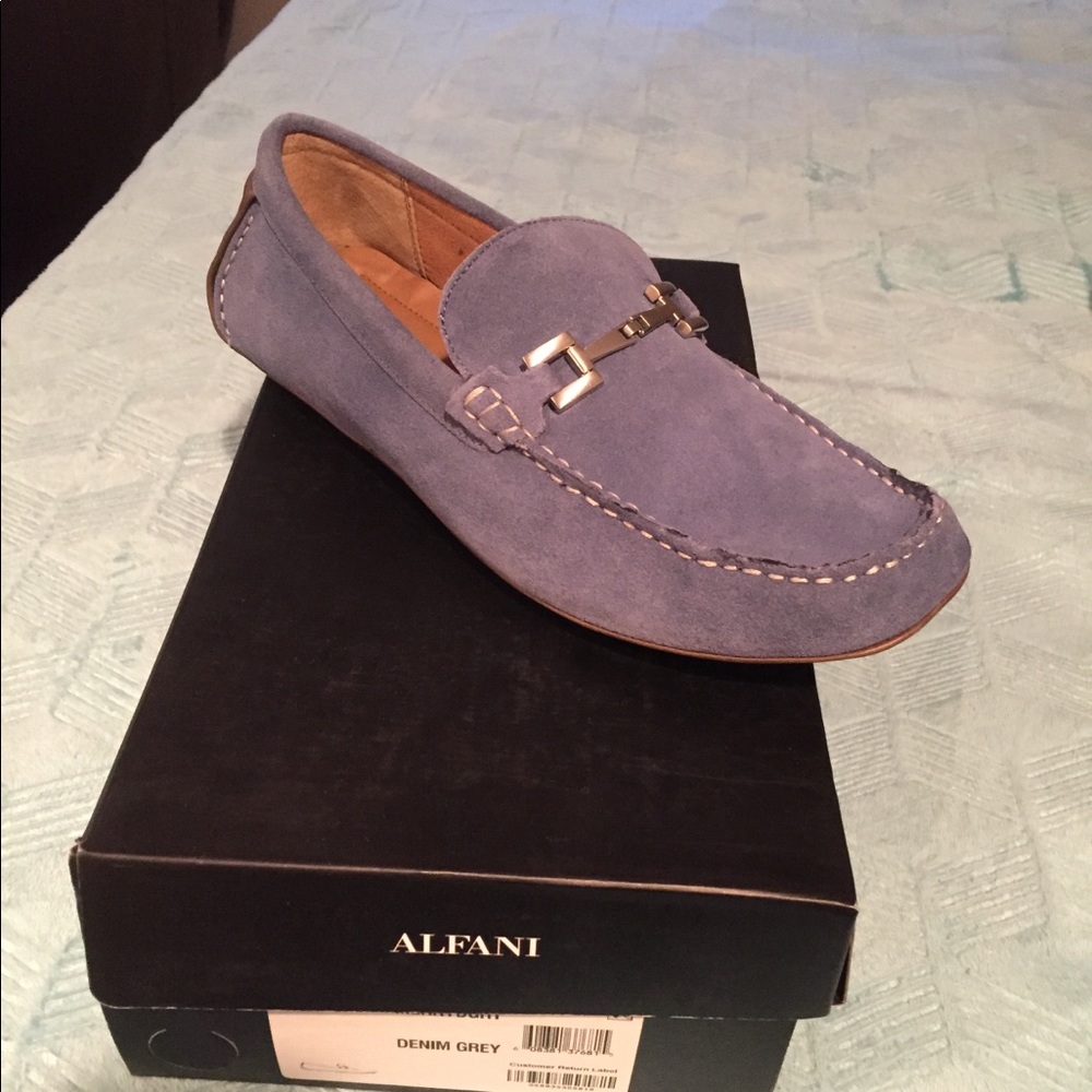 Brand new never worn still in box men’s loafers